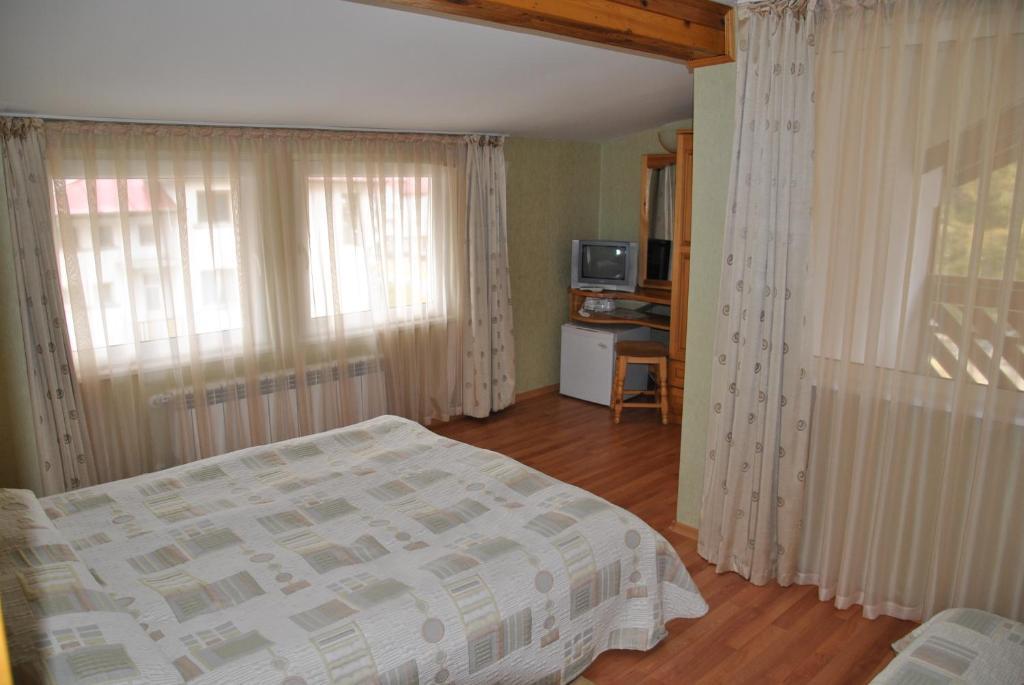 Family Hotel Shoky Chepelare Oda fotoğraf
